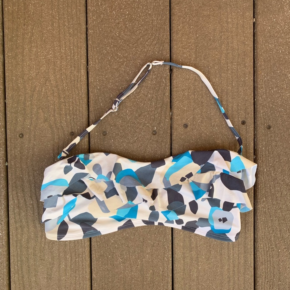 Perry Ellis Bikini Top 👙